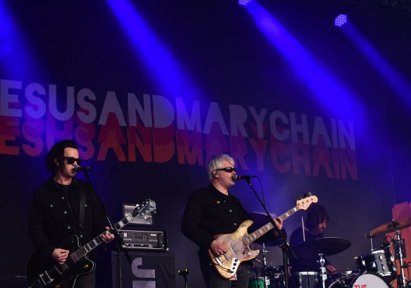 Jesus and Mary Chain